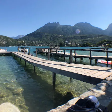 Panoramique D'annecy: Atypique Résidence Avec Privée Apartment *